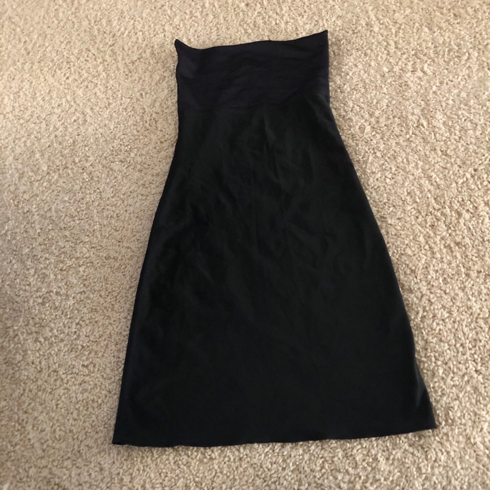 Spanx strapless black dress never worn size S fits like an XS.